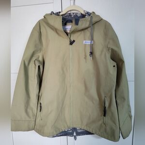 OBERMEYER Women's No 4 Shell Jacket Sz LG superior protection from the elements